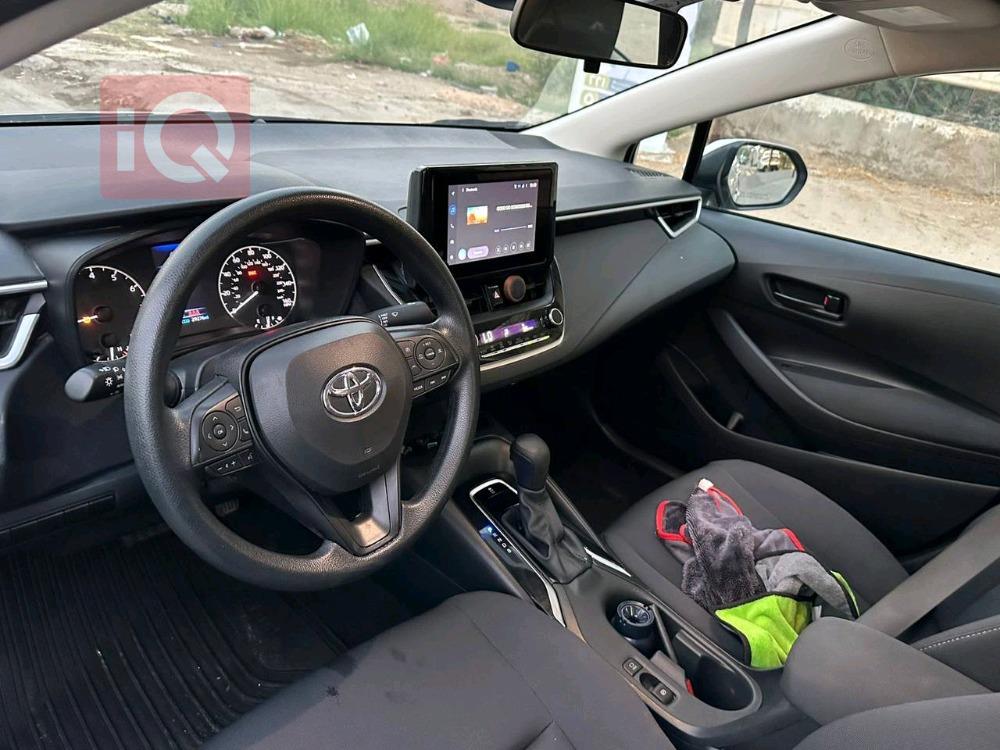 تۆیۆتا کۆرۆلا